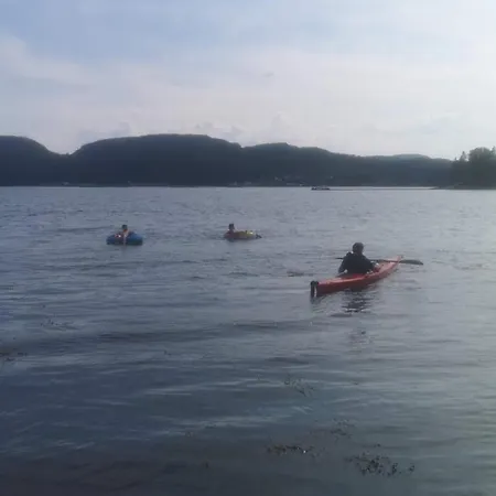 Pa Bondegard, Med Batutleie * Namsos