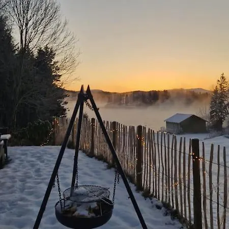 Pa Bondegard, Med Batutleie Semesterbostad