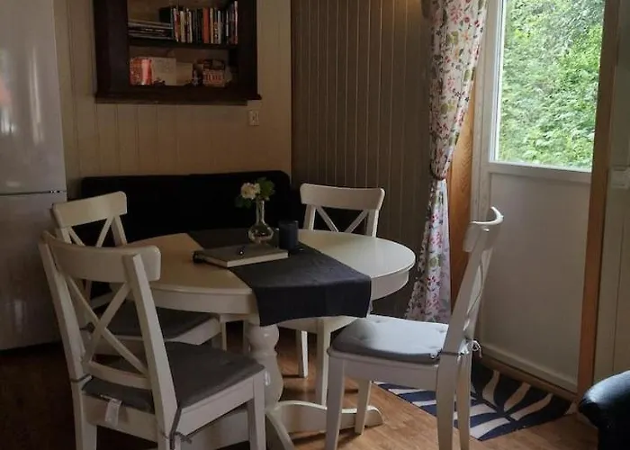 Pa Bondegard, Med Batutleie * Namsos