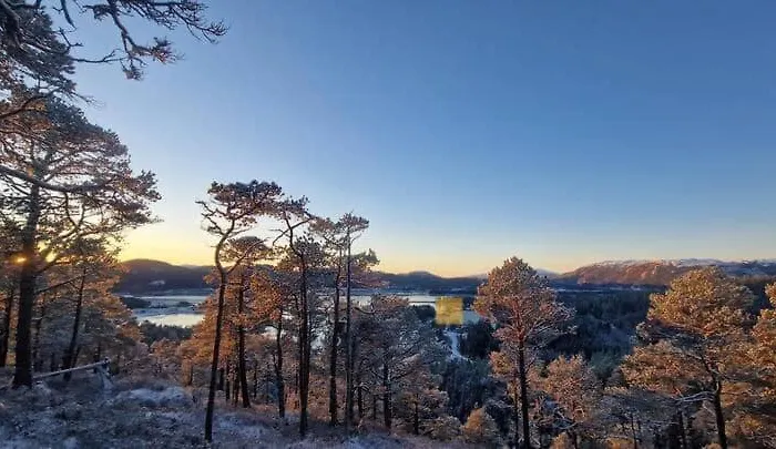 Pa Bondegard, Med Batutleie Semesterbostad